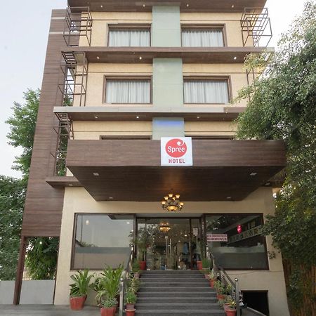 Spree Hotel Agra - Walking Distance To Tajmahal Luaran gambar