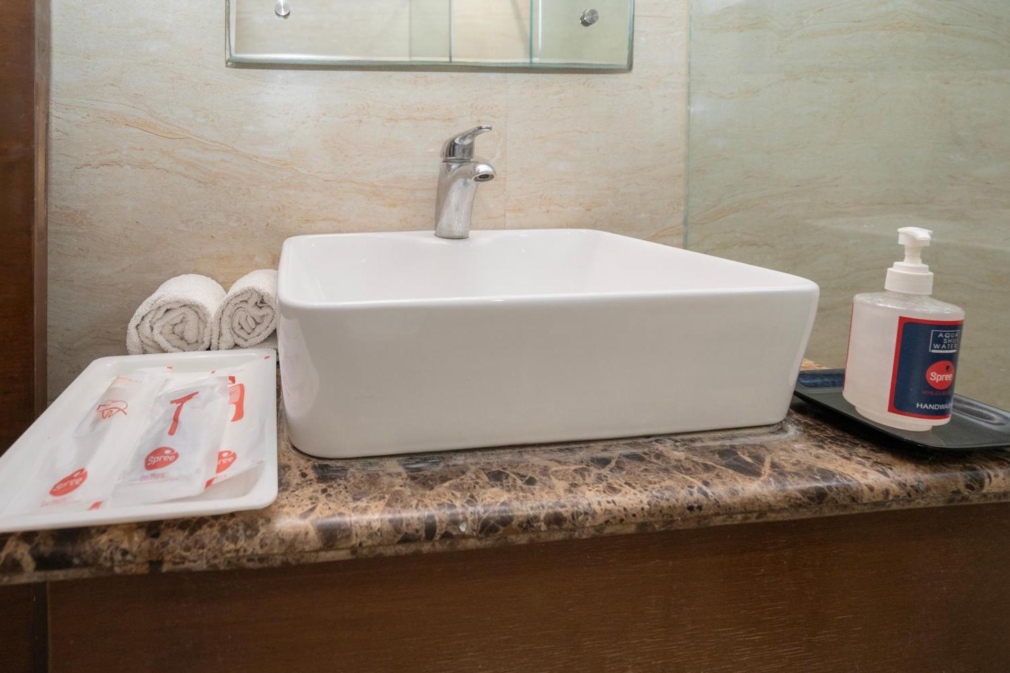 Spree Hotel Agra - Walking Distance To Tajmahal Luaran gambar
