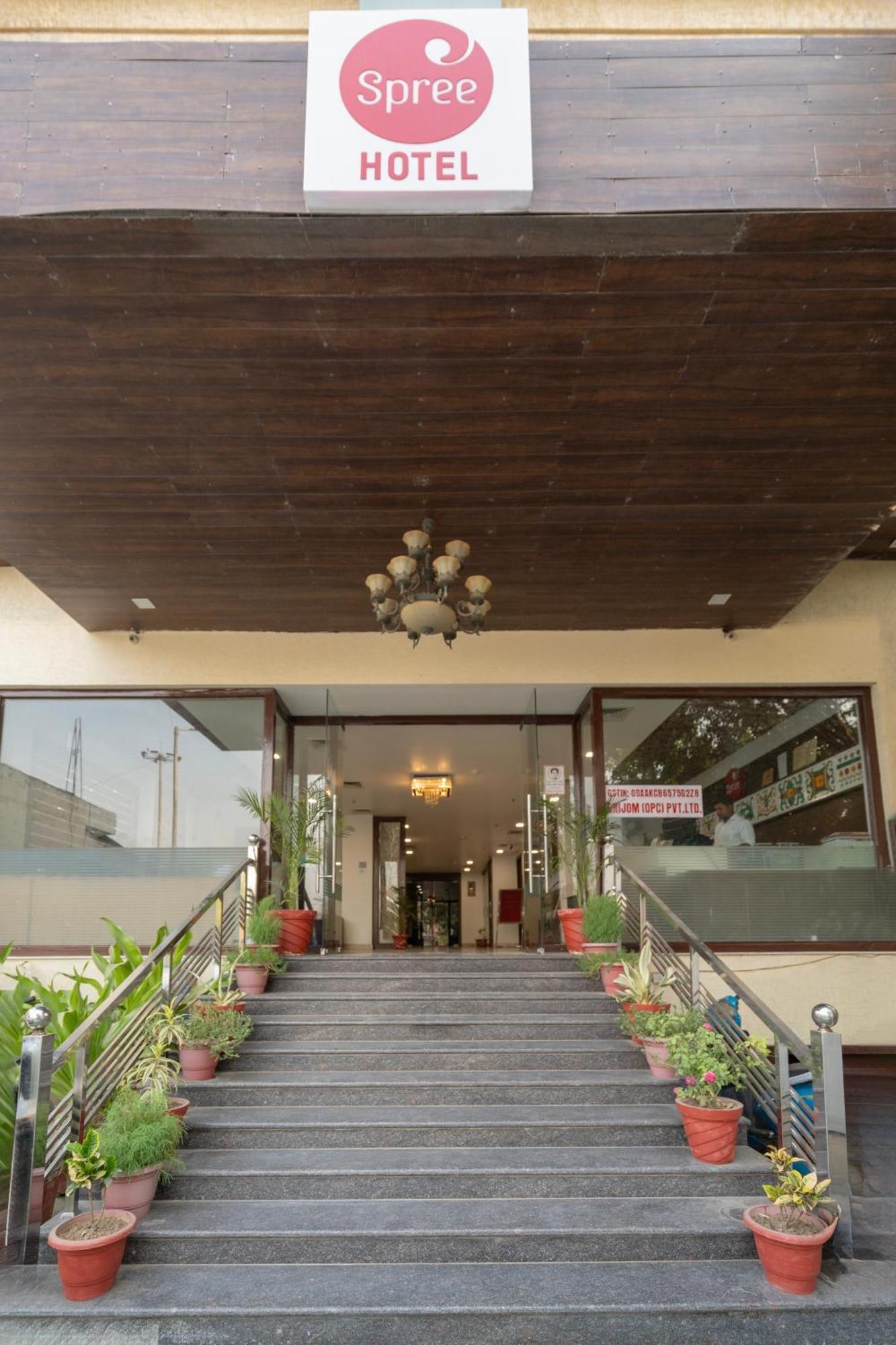 Spree Hotel Agra - Walking Distance To Tajmahal Luaran gambar